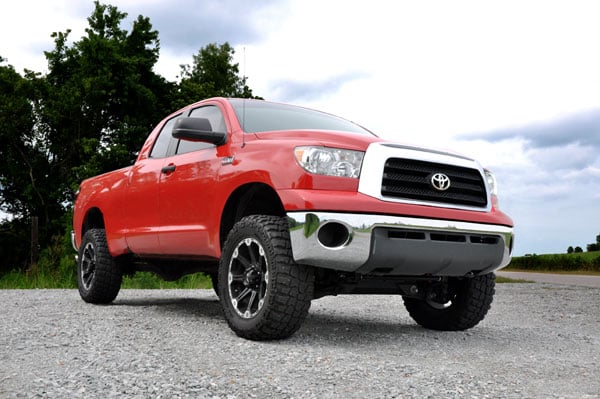 2007-15 2&4WD Toyota Tundra 4.5" lift kit