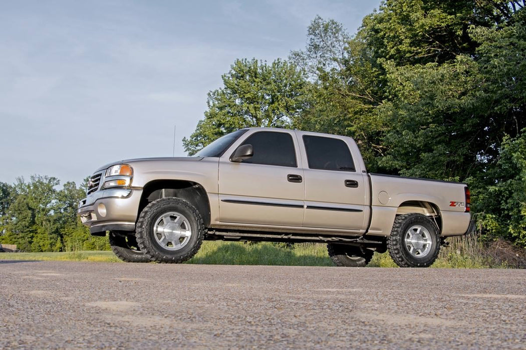 1.5"-2.5" Leveling Kit 1999-06 4WD Silverado, Sierra, Avalanche, Tahoe, Yukon 1500