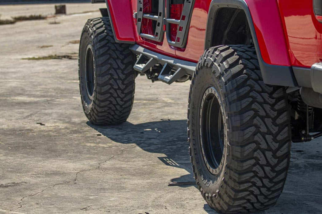 2020-23 4WD Jeep Gladiator JT XL2 Contoured Drop Steps — Rocky Mountain ...