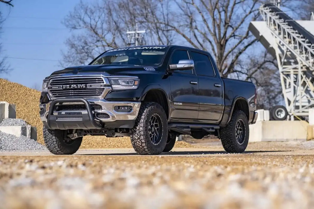 Silverado, Sierra, Tahoe, Yukon, SuburbanAvalanche Bull Bar - Black