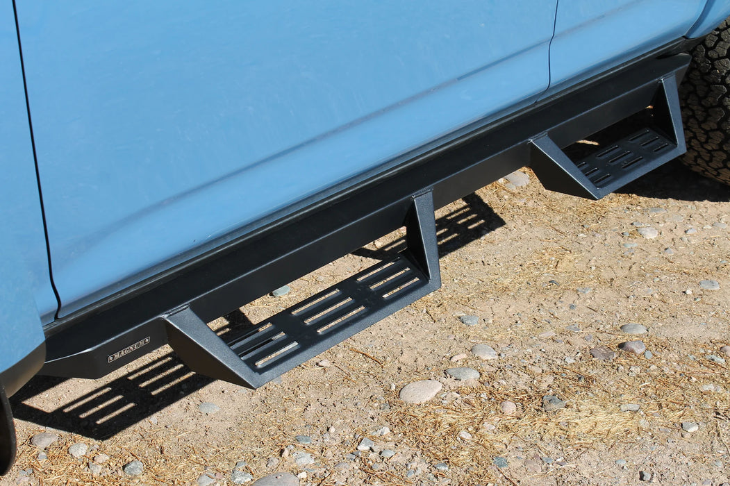 Magnum RT Gen2 Cab Length Steps for 2010-24 Toyota 4Runner