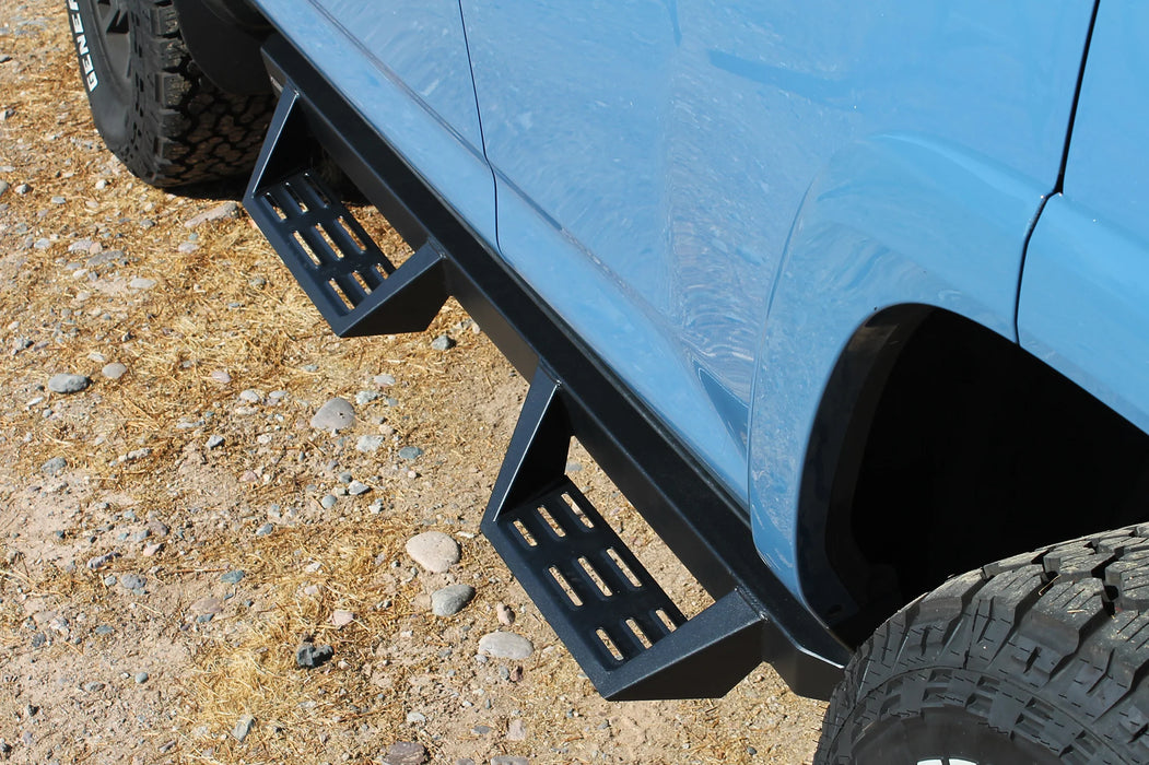 Magnum RT Gen2 Cab Length Steps for 2010-24 Toyota 4Runner