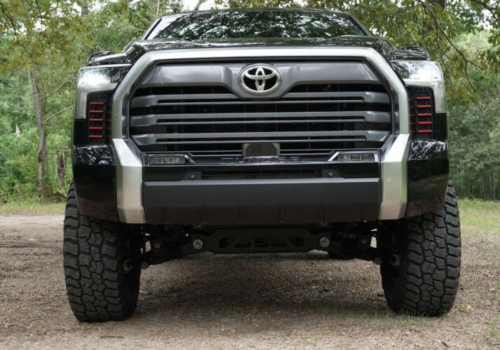 2022-24 4WD Toyota Tundra 7" Lift Kit
