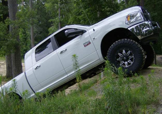 2010-13 4WD Dodge Ram 2500, 3500 Diesel 6" lift kit
