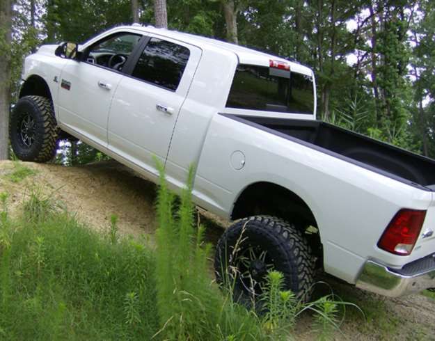 2010-13 4WD Dodge Ram 2500, 3500 Diesel 6" lift kit