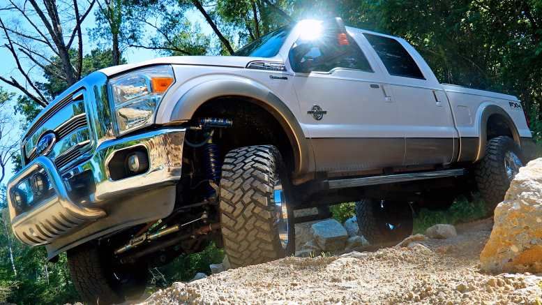 2011-16 4WD Ford F250, F350 Super Duty 6" lift kit