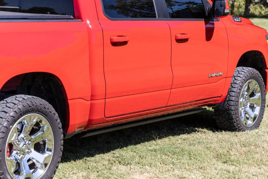2019-25 2&4WD Ram 1500 Crew Cab Power Running Boards