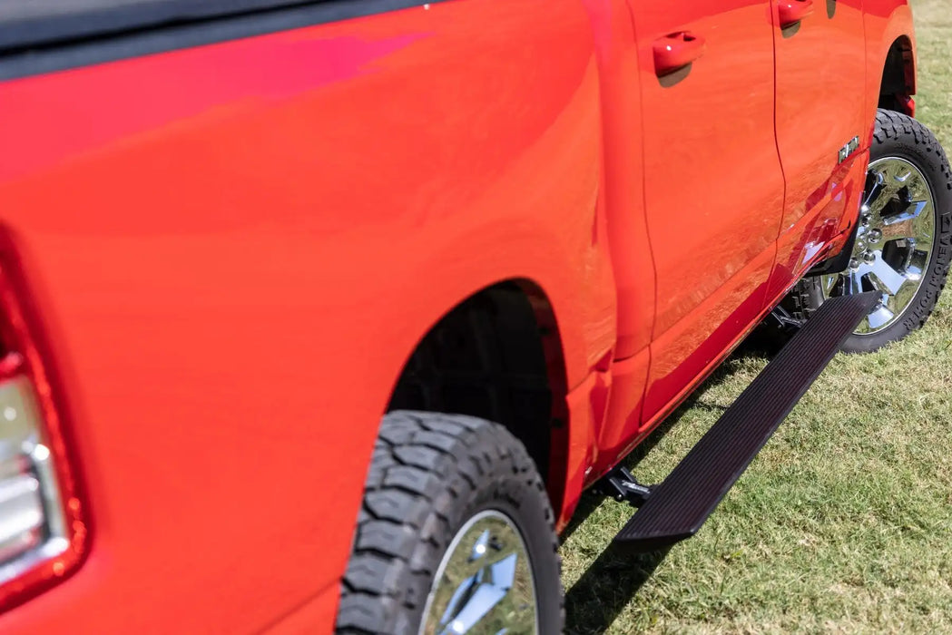 2019-25 2&4WD Ram 1500 Crew Cab Power Running Boards