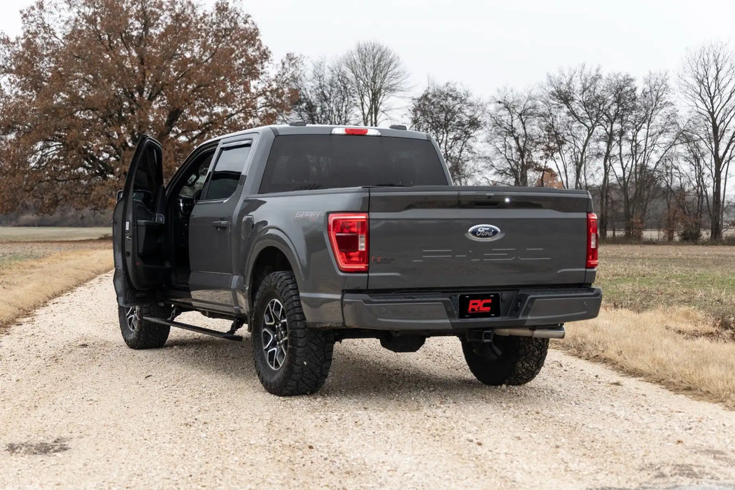 2015-24 2&4WD Ford F150; 2017-24 F250, F350 Running Boards