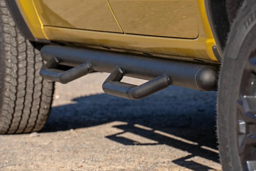2015-24 2&4WD Colorado, Canyon Crew Cab Short Bed (5') Wheel to Wheel Nerf Steps