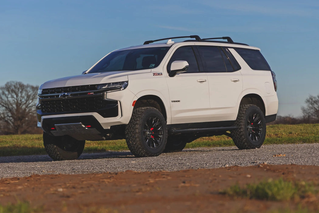3.5" lift kit with OE Air Ride for 2021-26 Chevy Tahoe by Rough Country