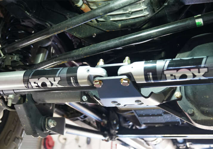 Dual Steering Stabilizer Kit, FOX No Lift Required