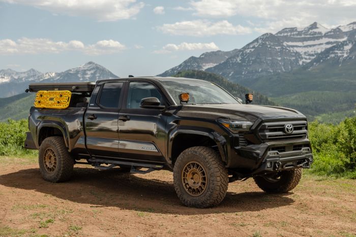 3" SST2.1 lift kit w/Falcon 2.1 Struts/Shocks 2024-2026 Tacoma