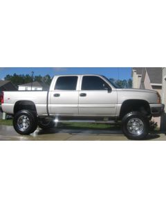 2006 Chevy Silverado with Fabtech 6" lift kit, 3" Performance Accessories body lift
