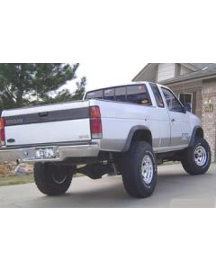 1990 Nissan Hardbody with 4" Trail Master suspension lift kit