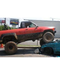 1985 4Runner with Skyjacker 7" lift kit