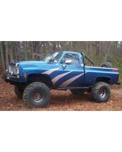 GM Pickup with 6" Rough Country suspension lift kit; 3" body lift 