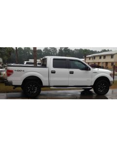 2014 Ford F150 XLT 4WD with Rough Country 2.5" leveling kit