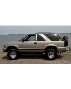 2000 GMC Jimmy with 2" suspension lift kit, 2" body lift