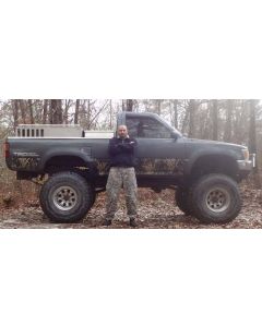 1992 Toyota 5-speed 4x4 with 9" suspension lift kit