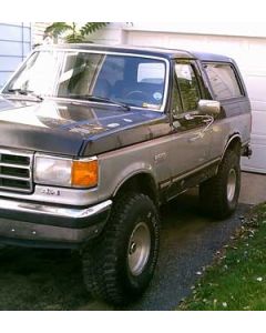 1989 4WD Bronco XLT with 4" suspension lift kit