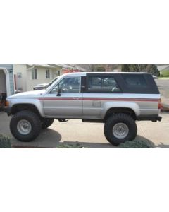 1989 Toyota 4Runner with 4" Rough Country suspension lift kit