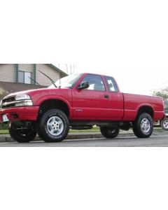 1998 Chevy S10 LS 4x4 with 5" TrailMaster suspension lift kit