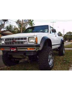 Chevy S-10 with Trailmaster 5" suspension lift kit, 3" body lift