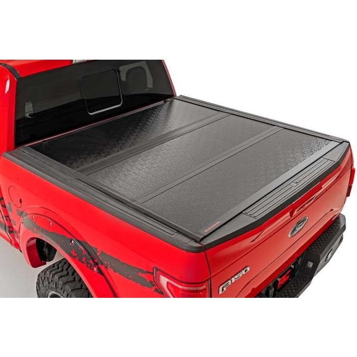 Rough Country Hard Low Profile Tri Fold Tonneau Cover Silverado Sierra 1500 2019 2020