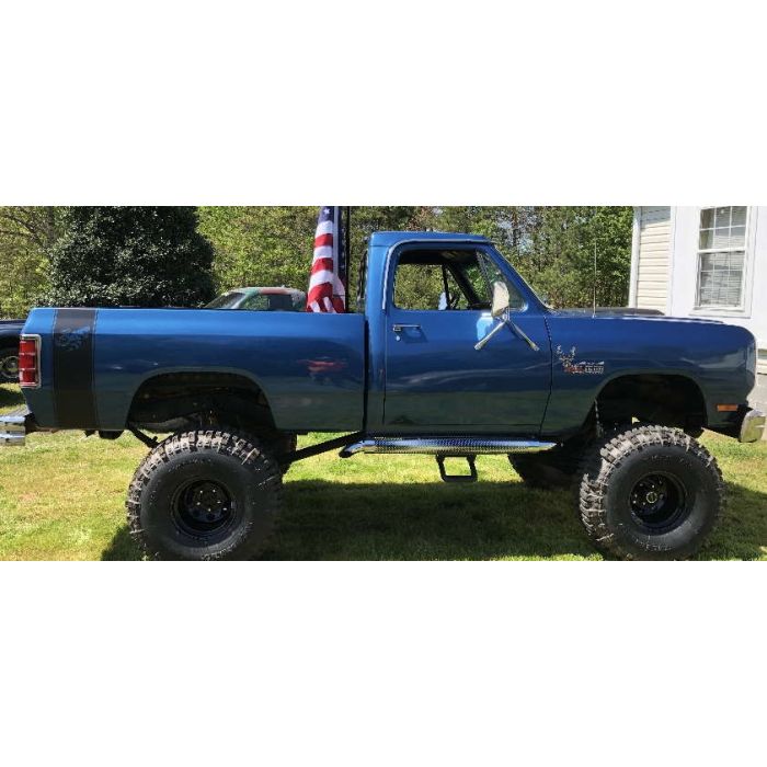 dodge d150 lifted